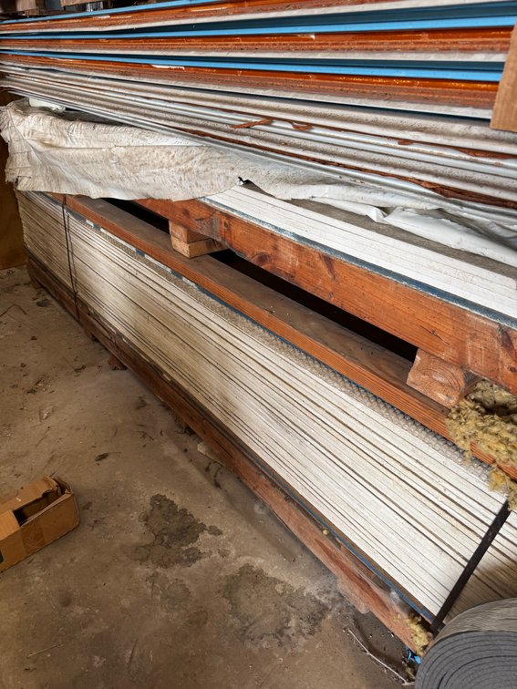 Fire-resistant drywall