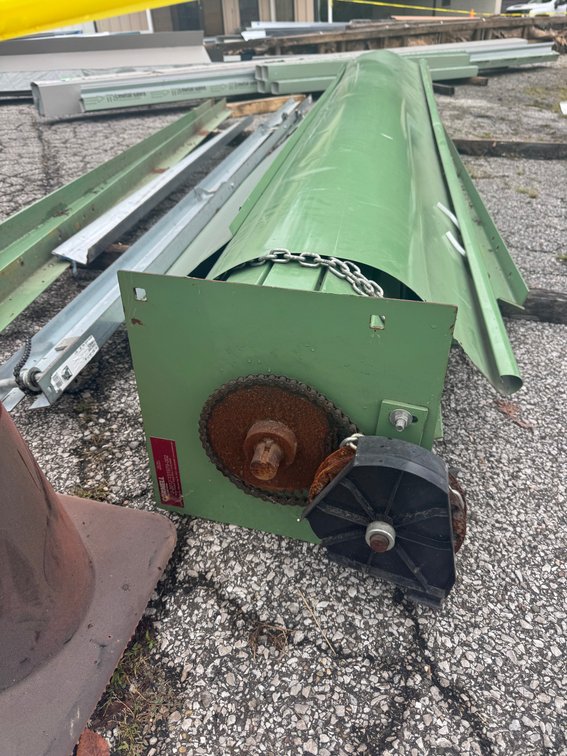 Rolling garage door