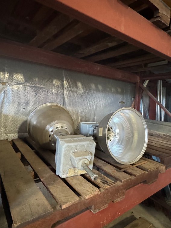 Heavy-duty lights