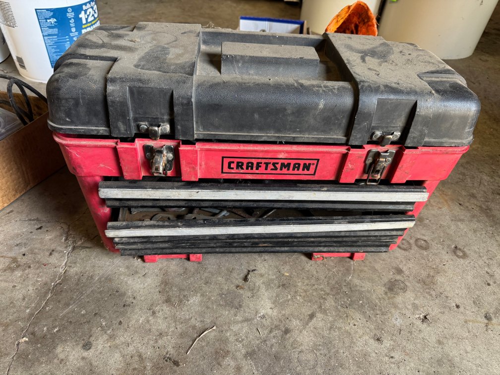 Craftsman toolbox with tools