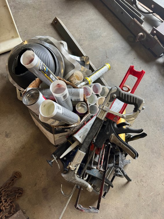 Roof sealant and applicator guns