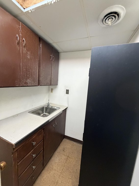 Image for Mixed-Use Property in Nitro
