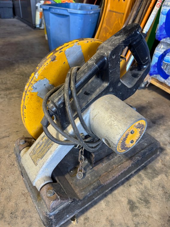 DeWalt Heavy Duty Chop Saw