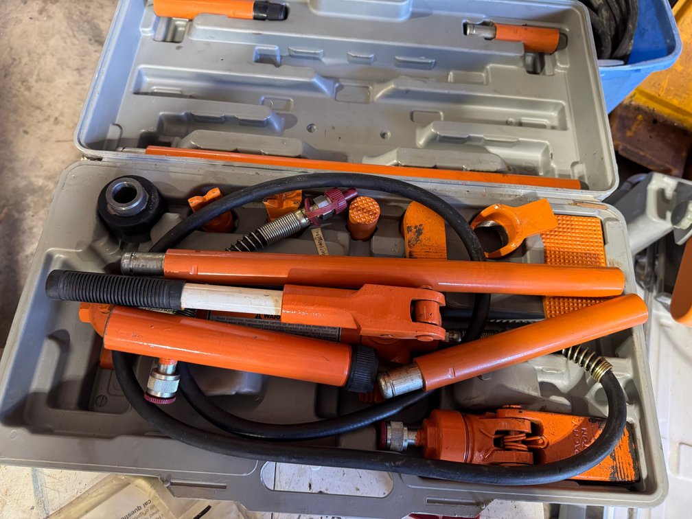 4 Ton Portable Puller