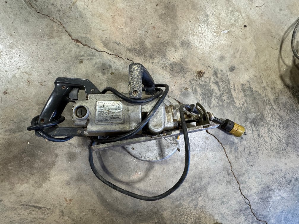 Vintage Heavy Duty Corded Worm Drive Circular Saw