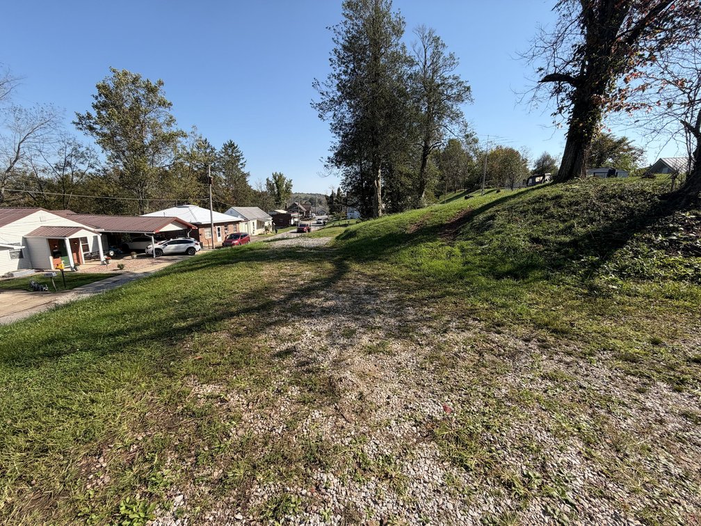 Image for 3 Bedroom with Apartment in Spencer Selling to the Highest Bidder