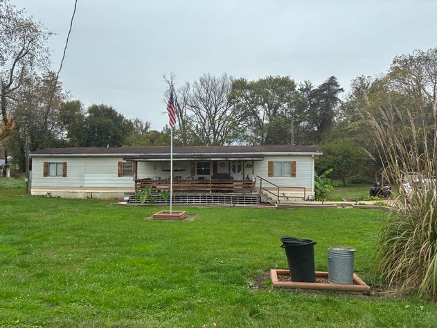 Image for 3 Lots with a Mobile Home in New Haven