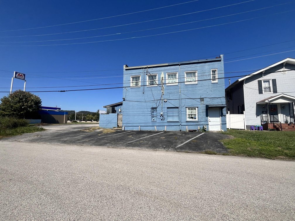 Image for Commercial Building with Apartment on MacCorkle Avenue in South Charleston