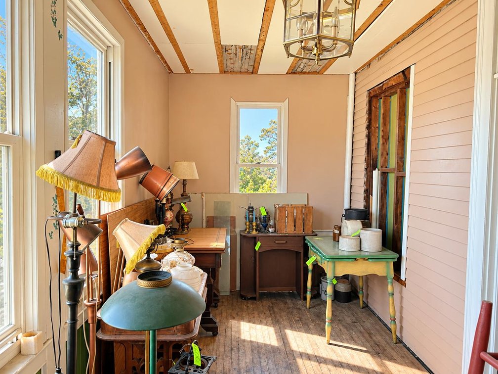 Image for Classic 3 Bedroom with a Detached Carriage House in Clarksburg