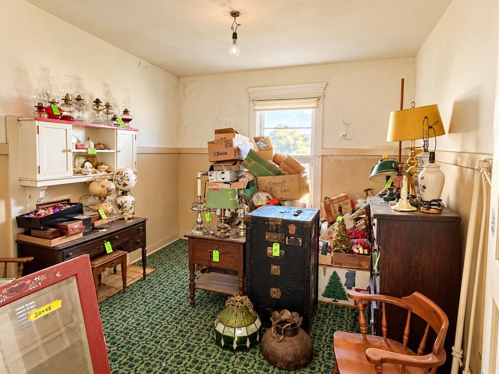 Image for Classic 3 Bedroom with a Detached Carriage House in Clarksburg