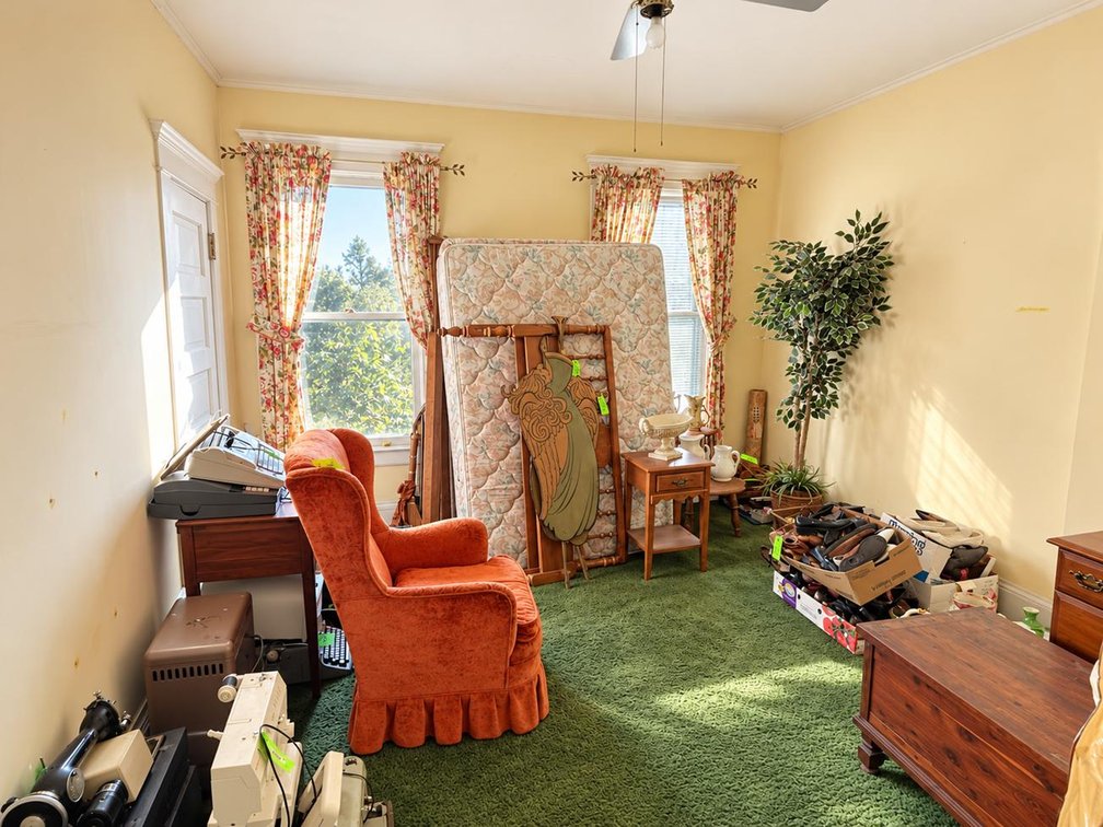Image for Classic 3 Bedroom with a Detached Carriage House in Clarksburg
