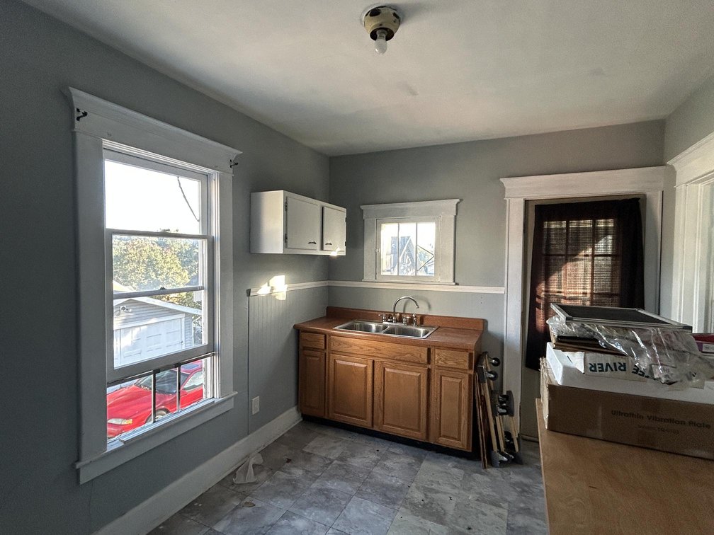 Image for Classic 3 Bedroom with a Detached Carriage House in Clarksburg