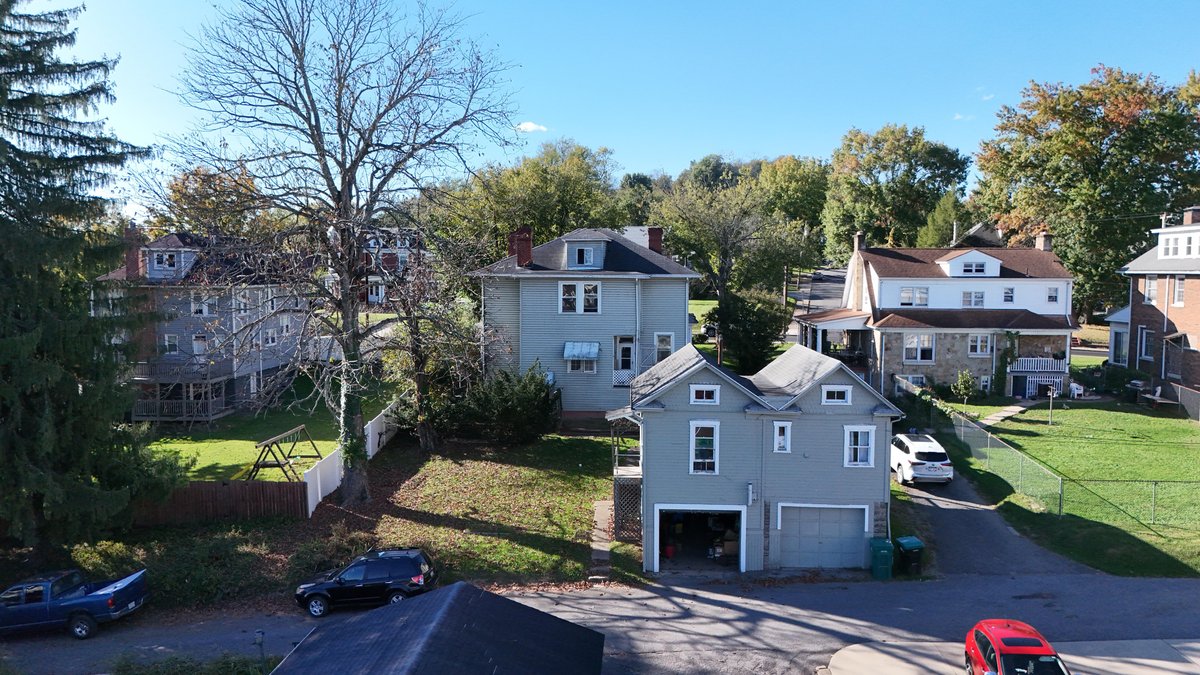 Image for Classic 3 Bedroom with a Detached Carriage House in Clarksburg