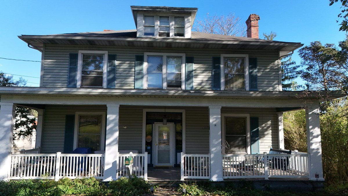 Image for Classic 3 Bedroom with a Detached Carriage House in Clarksburg