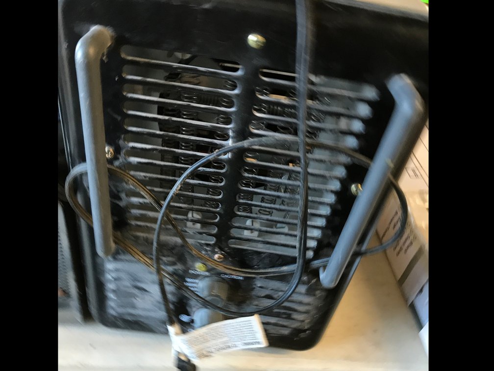 2 Portable electric heaters
