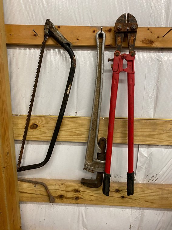 36" Rigid tool pipe wrench-90mm, 36" bolt cutters, bow saw