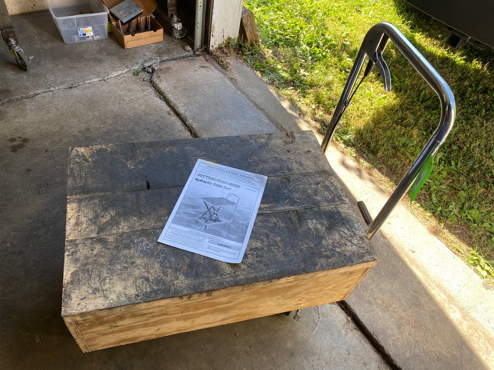 Pittsburgh hydraulic table cart