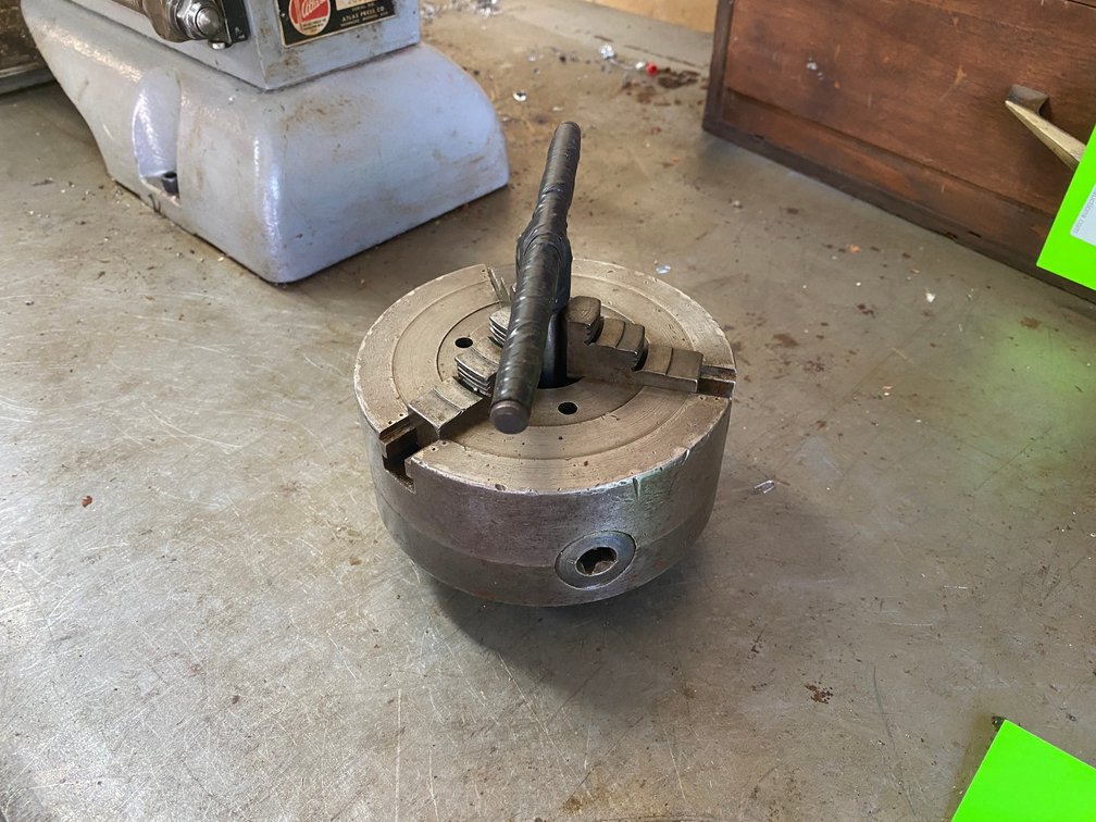 6" 3-jaw lathe chuck