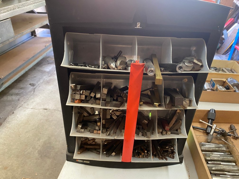 Organizer with variety of high speed and carbide tool bits