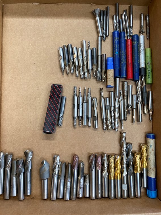 Lot of end mills