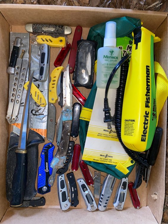 Electric Fillet Knife, Pocket Knives, and More