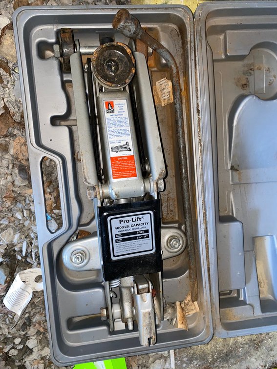 Pro-Lift Hydraulic Floor Jack with Case