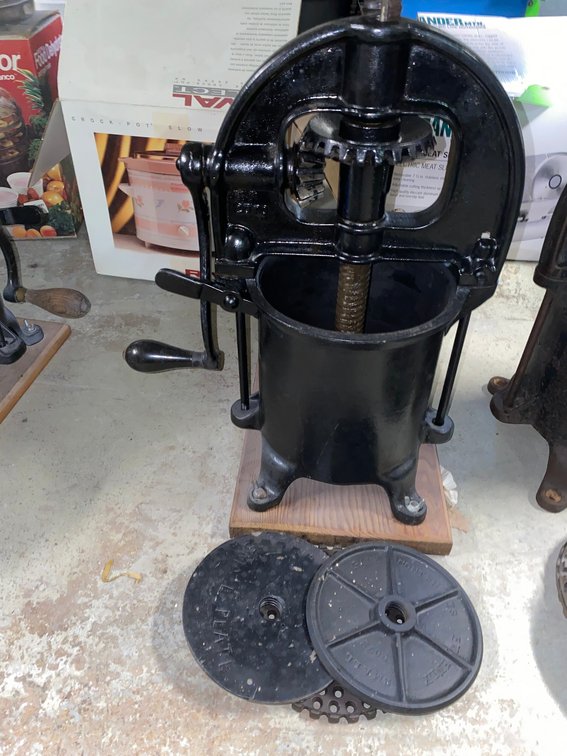 Cast Iron Manual Press with Plates