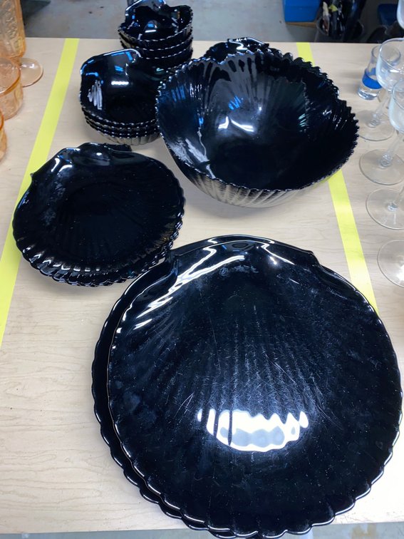 Set of Black Glass Shell Tableware
