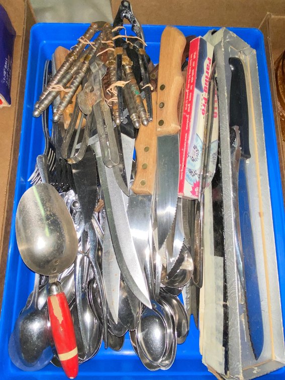 Kitchen Knives, Flatware, Nutcrackers, and More