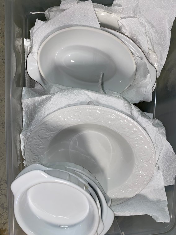 White Ceramic Baking Dishes, Ramekins, Plates, and More