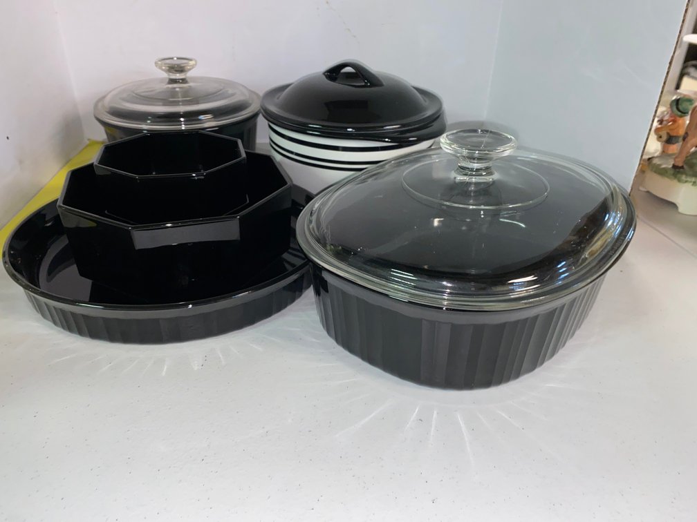 Casserole Dishes, Baking Dishes, and Nested Bowls