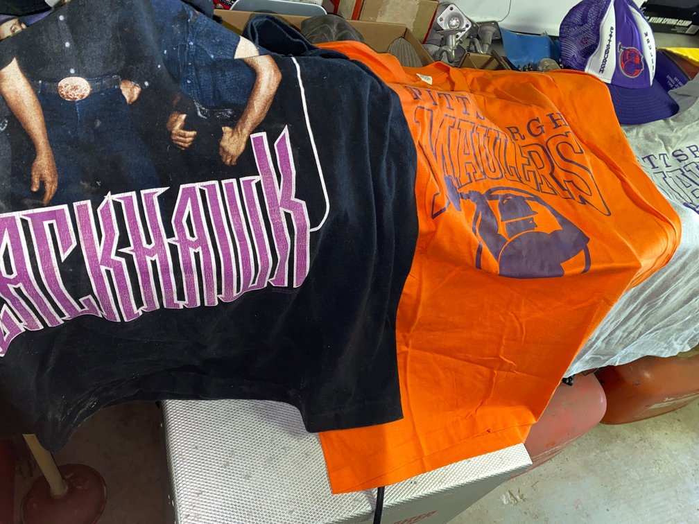 Pittsburgh Maulers Apparel, Graphic T-Shirts, Cap, and Towel