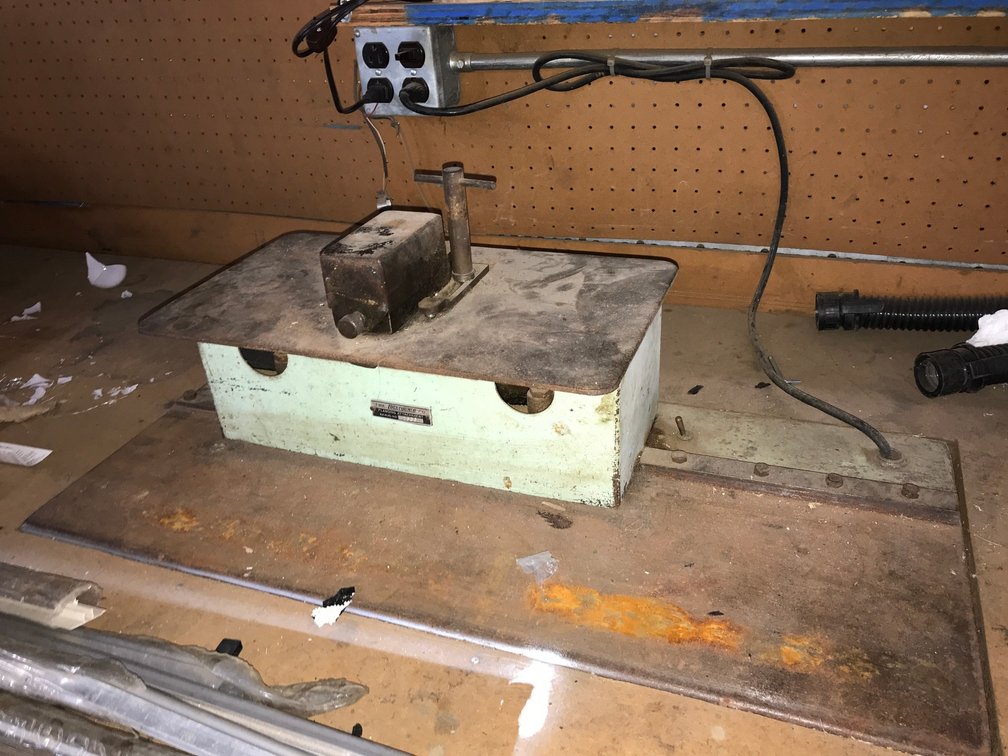 The Lockformer flanging machine