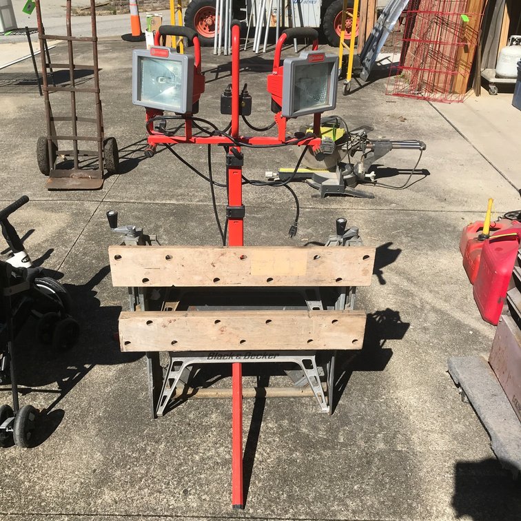 Trouble lights on stand, Workmate bench