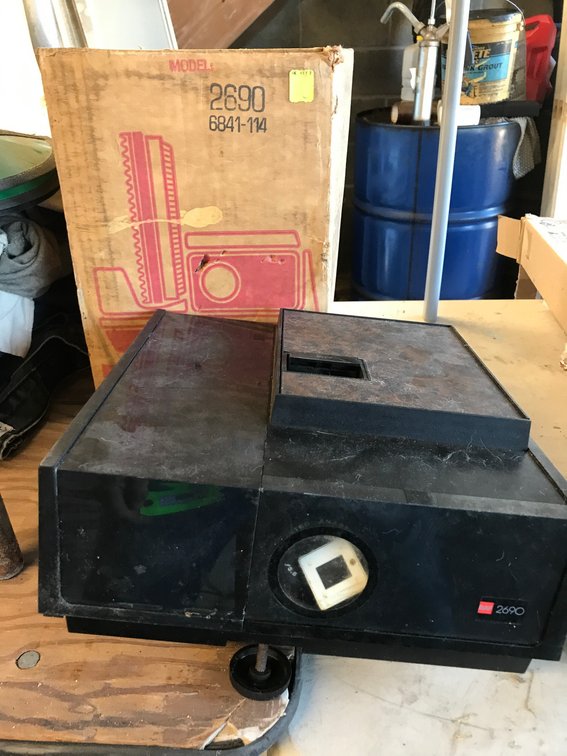 2x2 Slide projector