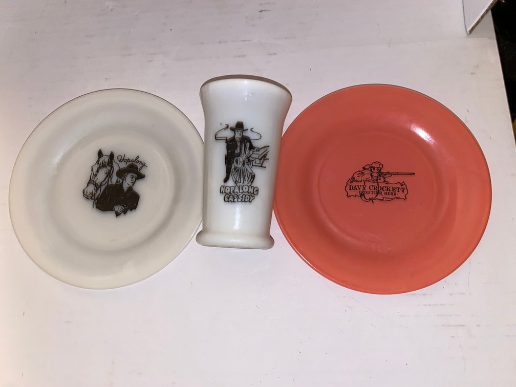 Hopalong Cassidy glassware items
