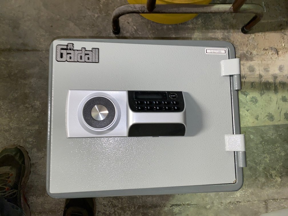 Gardall Electronic Safe