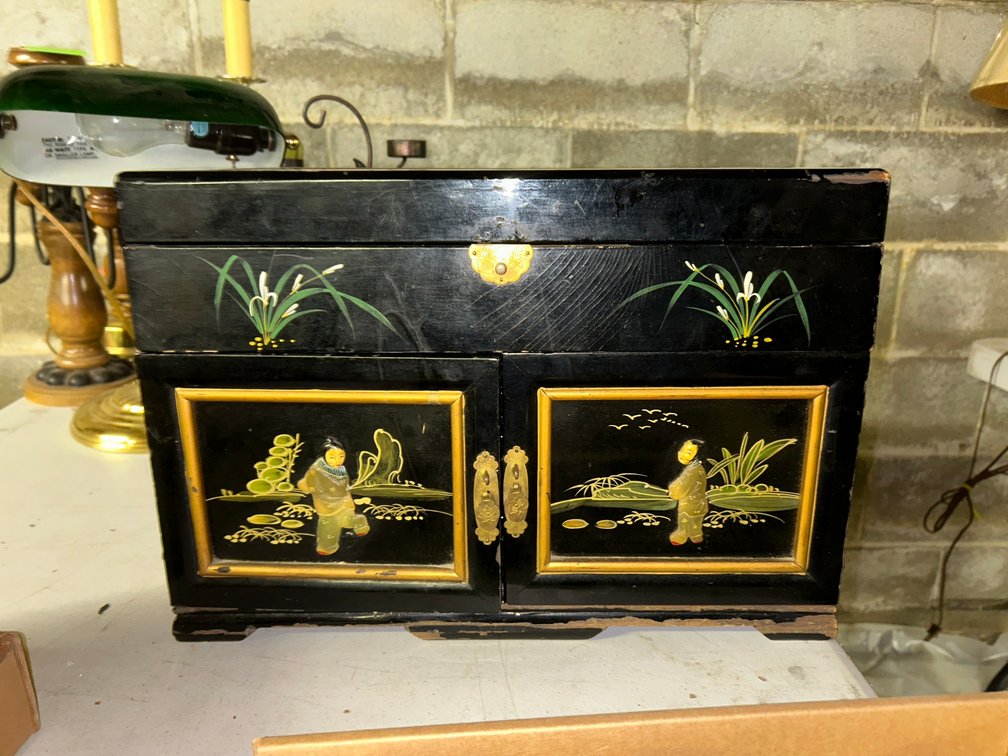 Oriental black lacquer jewelry chest