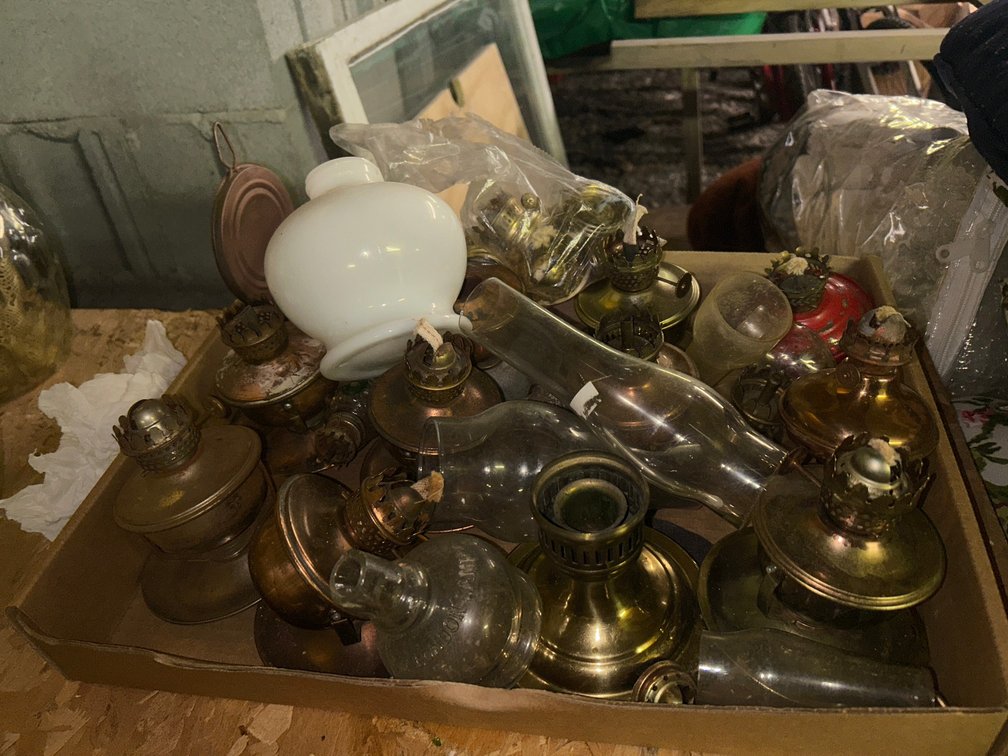 Small group of oil lamps