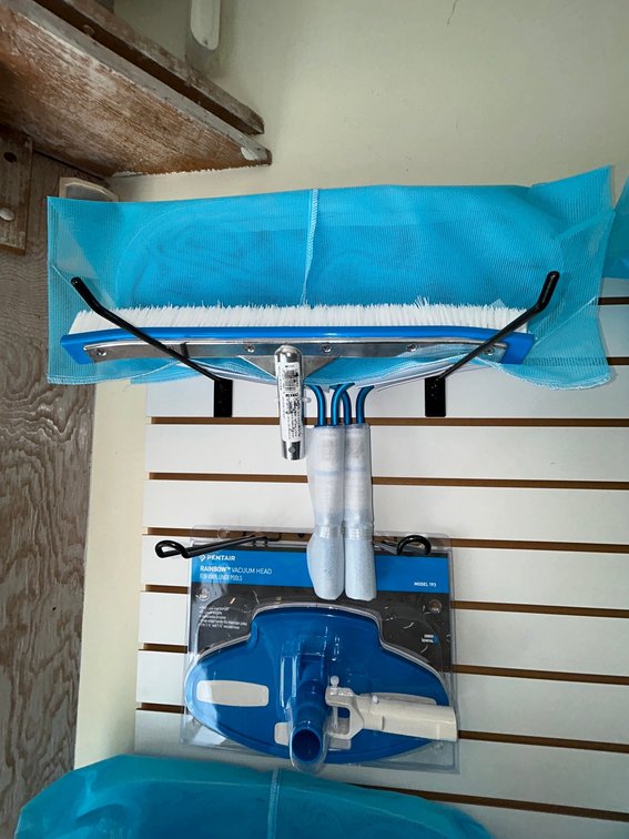 Pentair Rainbow vinyl liner vacuum-model #193, with 18" aluminum back brush-model #902-2 leaf rakes-model #122