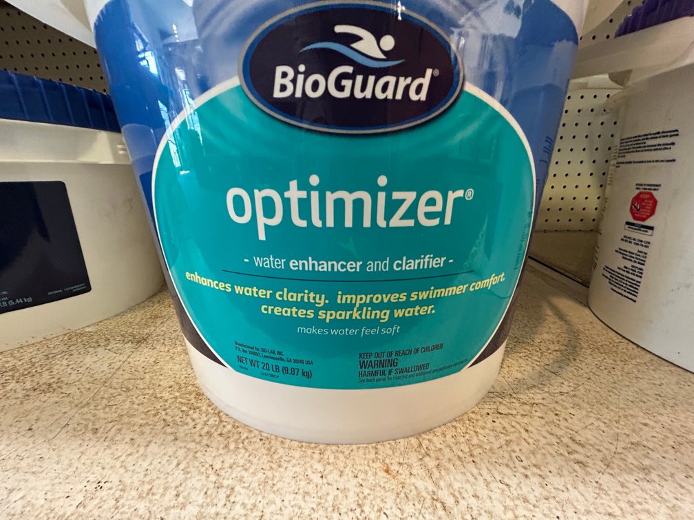 BioGuard Optimizer water enhancer and clarifier-one 20 pound bucket