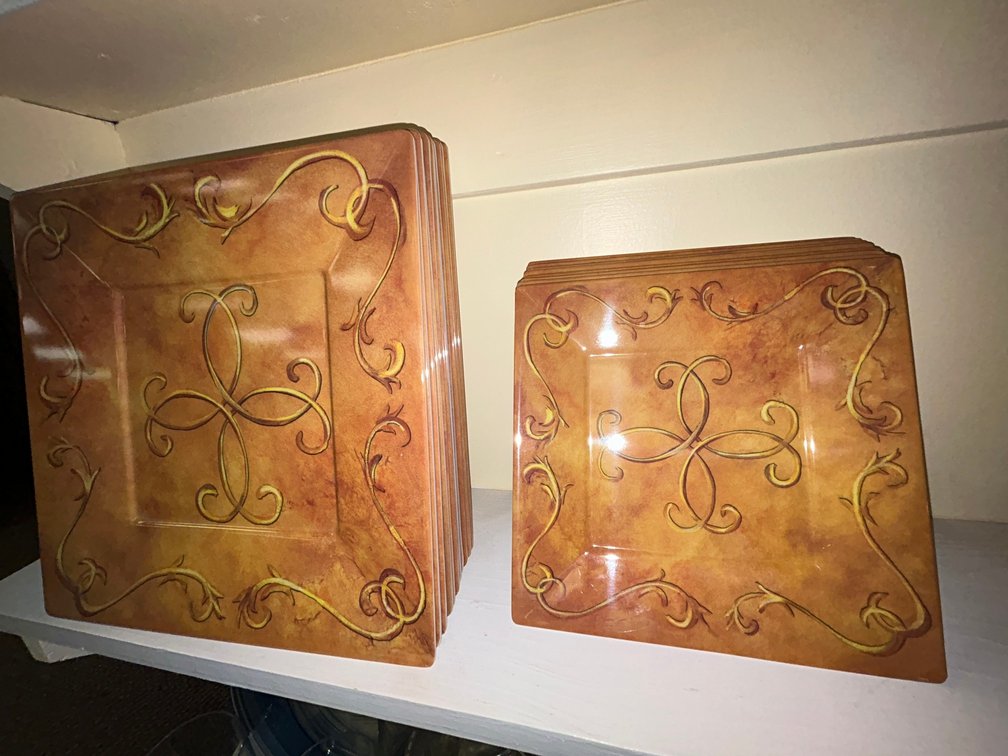Patio dishes-12 Merritt 11" square plates, eight 8" square plates-Natural Textures