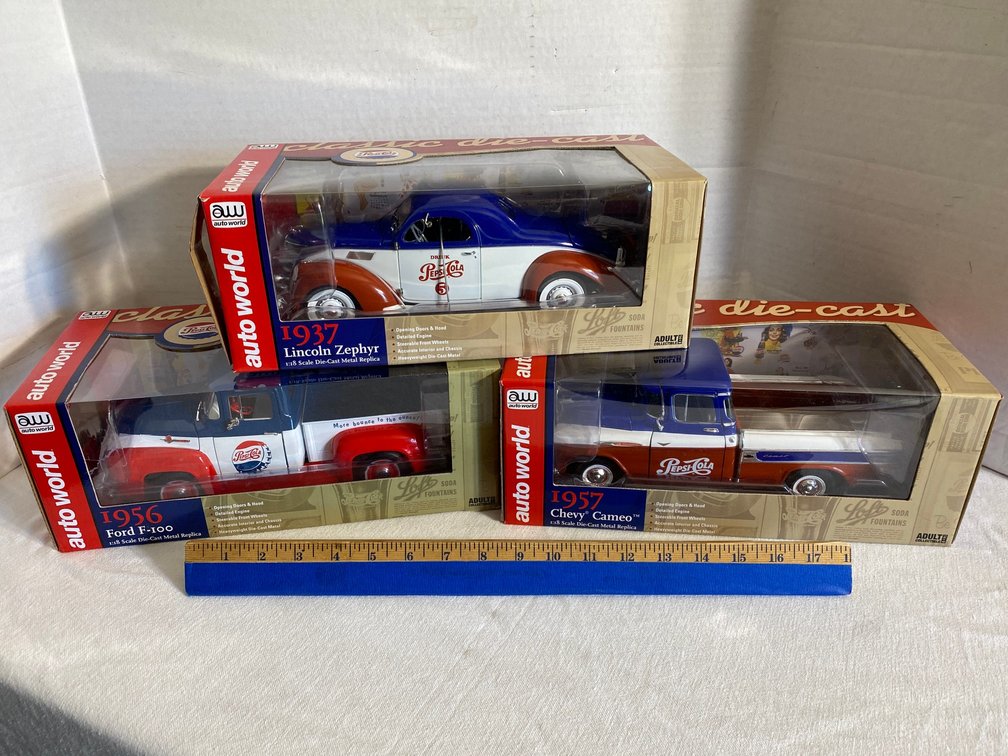 3 Auto World die cast Pepsi-Cola vehicles in boxes