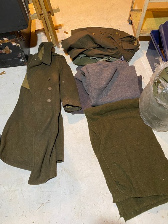 Military clothing items