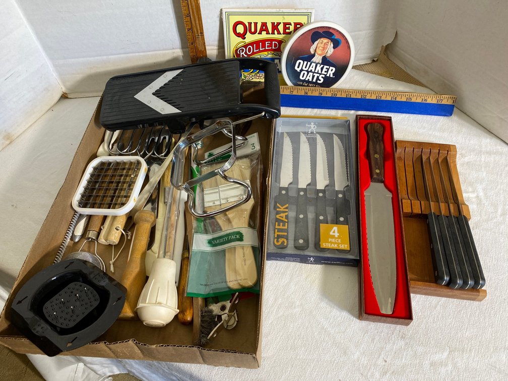 Steak knifes, kitchen utensils, rolled oats trivet