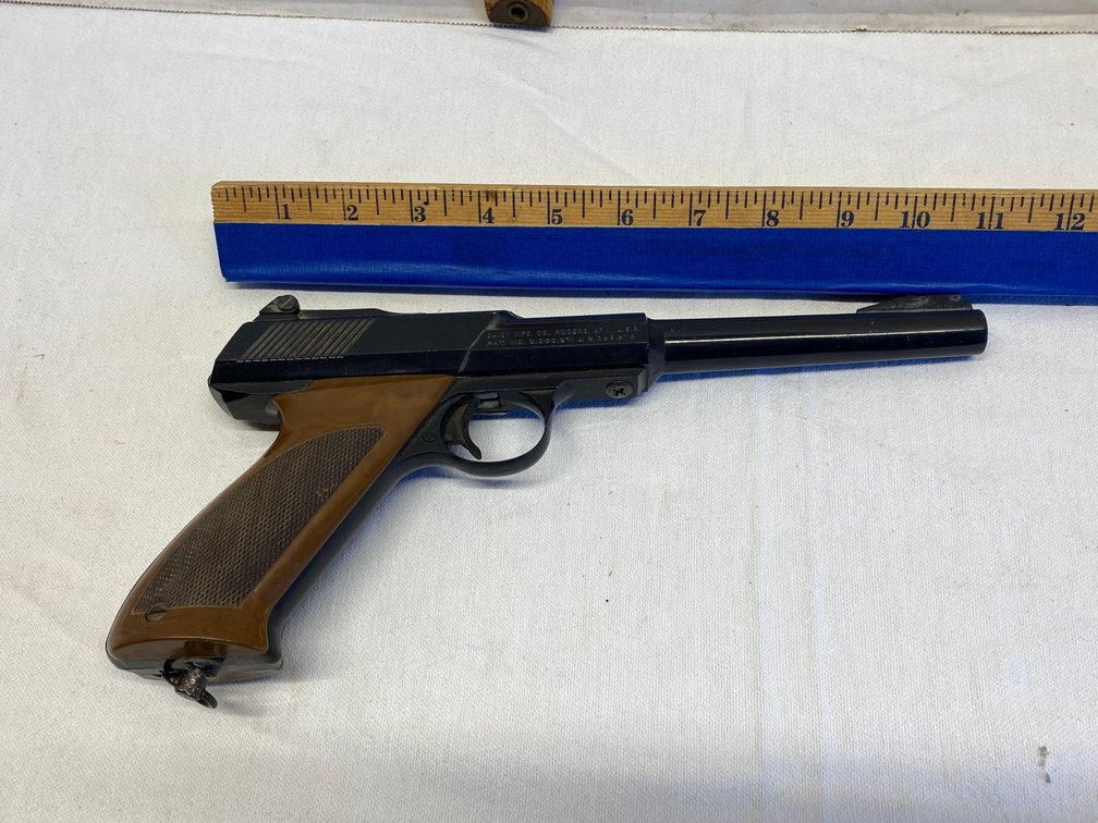 Daisy CO2 model 200 BB gun