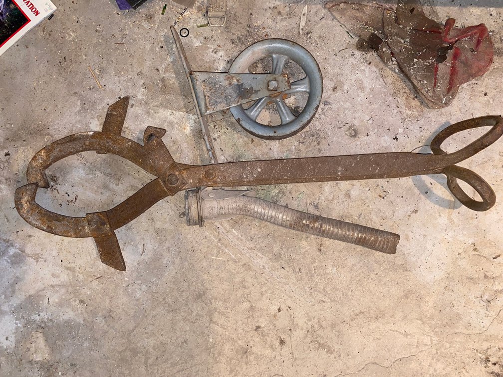 Tongs, Pulley, Spout & Wooden Box