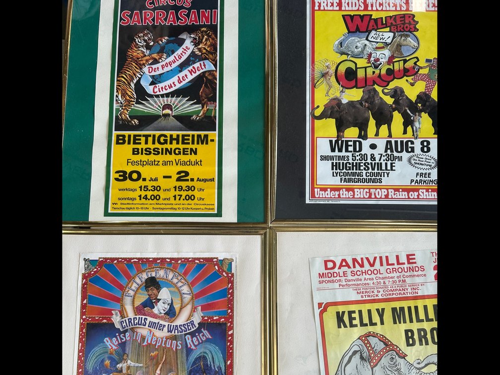 4 Framed circus advertisement prints