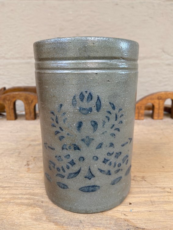 Decorated stoneware crock wax sealer