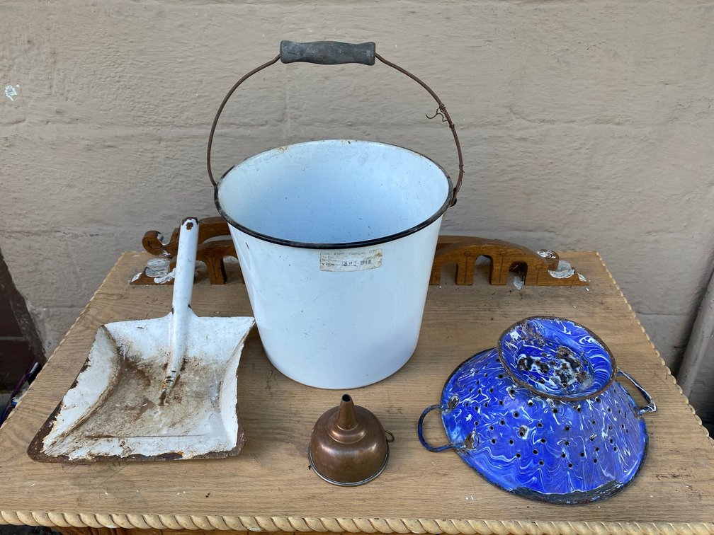 Enamel items